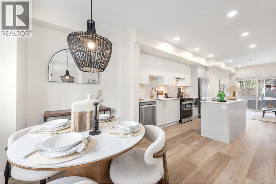 4 728 LEA AVENUE, Coquitlam