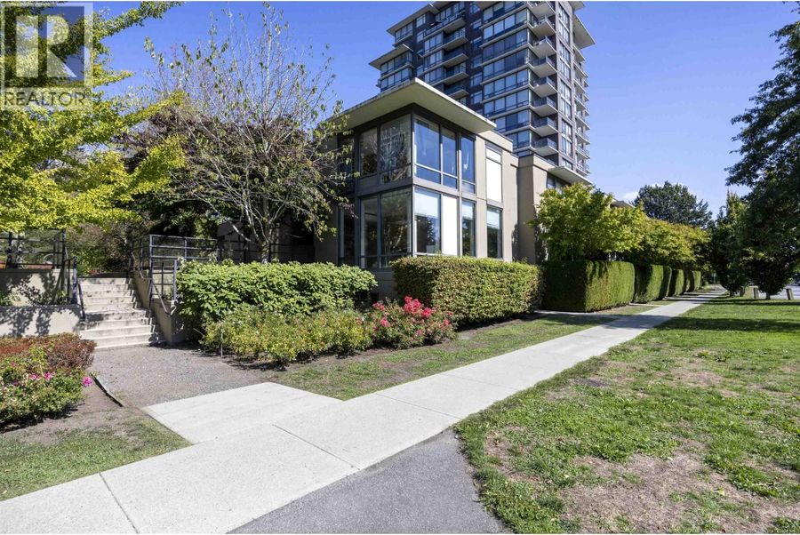 TH1 6333 KATSURA STREET, Richmond