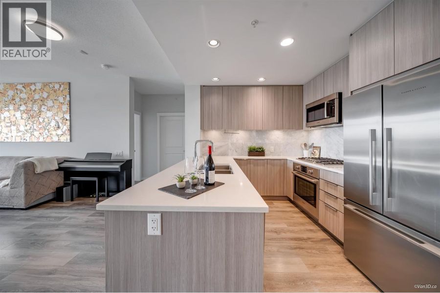 603 3289 RIVERWALK AVENUE, Vancouver