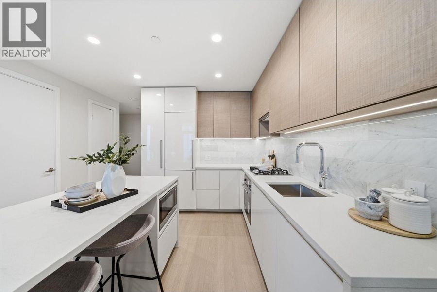 1207 2186 GILMORE AVENUE, Burnaby